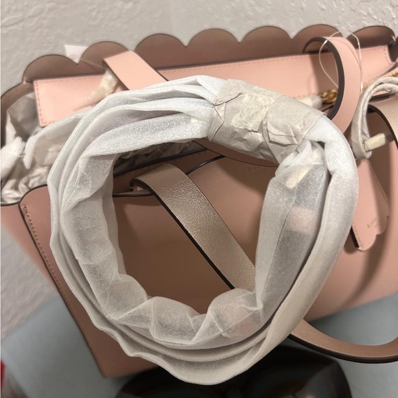 Kate Spade Magnolia Street - Picture 5 of 7